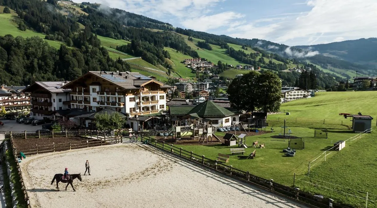 Bauernhof Hotel Oberschwarzach Saalbach-Hinterglemm